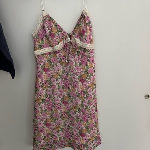 PRINCESS POLLY FLORAL DRESS SIZE 8